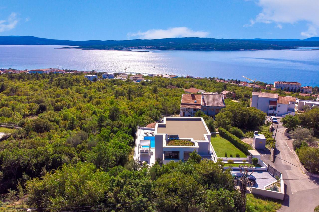 Villa Rina - Luxury Holiday Home Crikvenica Exteriör bild